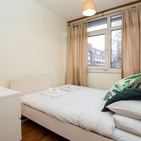 Cosy Room With Smart Tv In Central Лондон Экстерьер фото